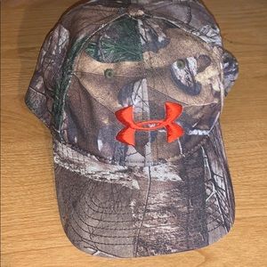 Under Armour Camo/Orange hat